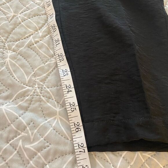 DKNY light pants size 4 NWT - Picture 1 of 6